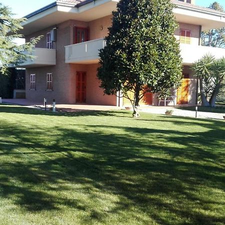 Country House Bike Friendly Famiglia Belleggia Lägenhet Porto SantʼElpidio Exteriör bild